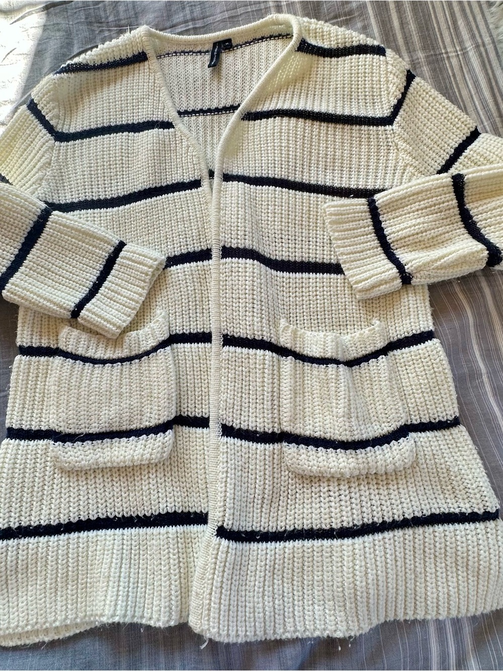 moon & madison Cream and Black Striped Open-Front Cardigan